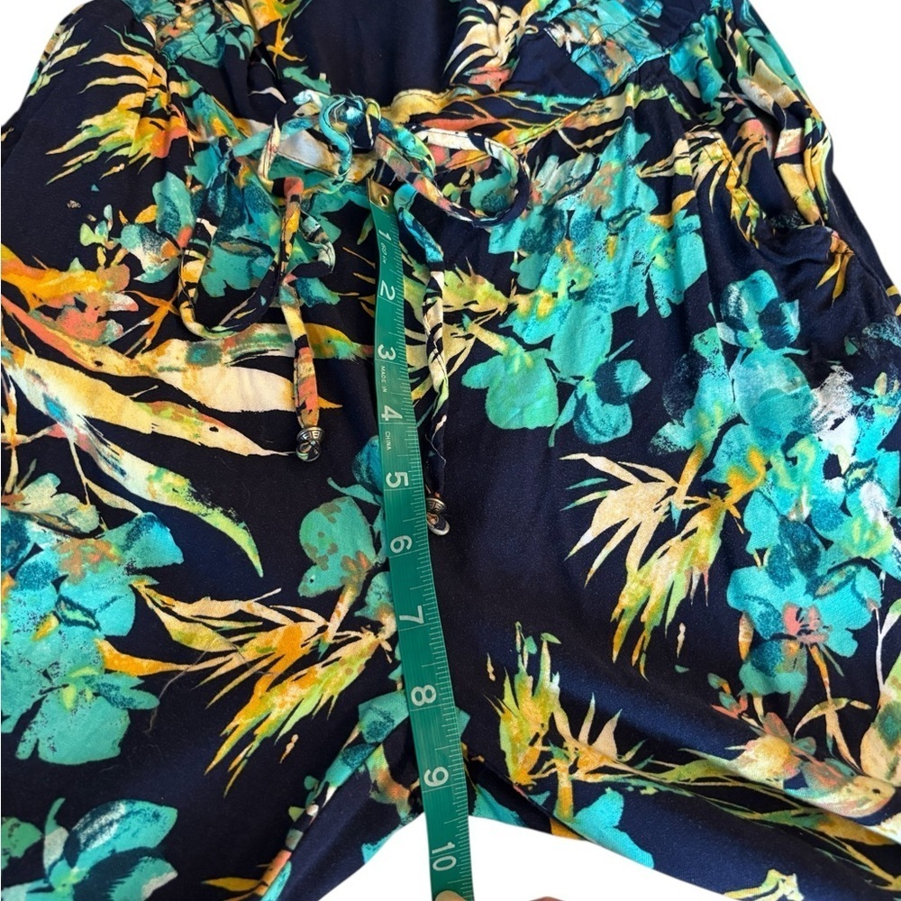 Mudd Women’s Blue & Teal Green Tropical Floral Strapless Jumpsuit Romper Sz XS - Picture 12 of 16